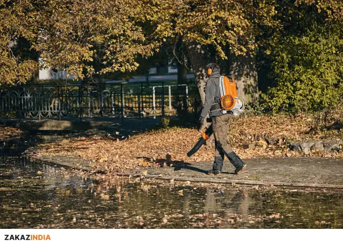 STIHL BGA 300 без аккумулятора и зарядного устройства
