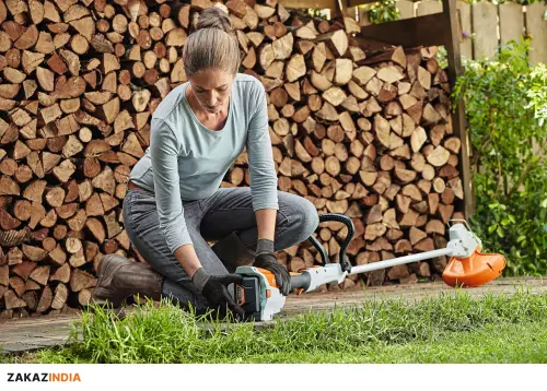 STIHL FSA 57 с аккумулятором AK 10 и зарядным устройством AL 101