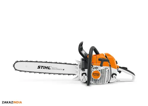 STIHL MS 382 с шиной, вид сбоку